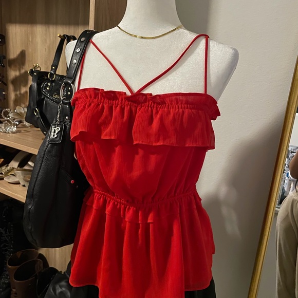 H&M Scarlet Ruffled Blouse - Picture 1 of 3